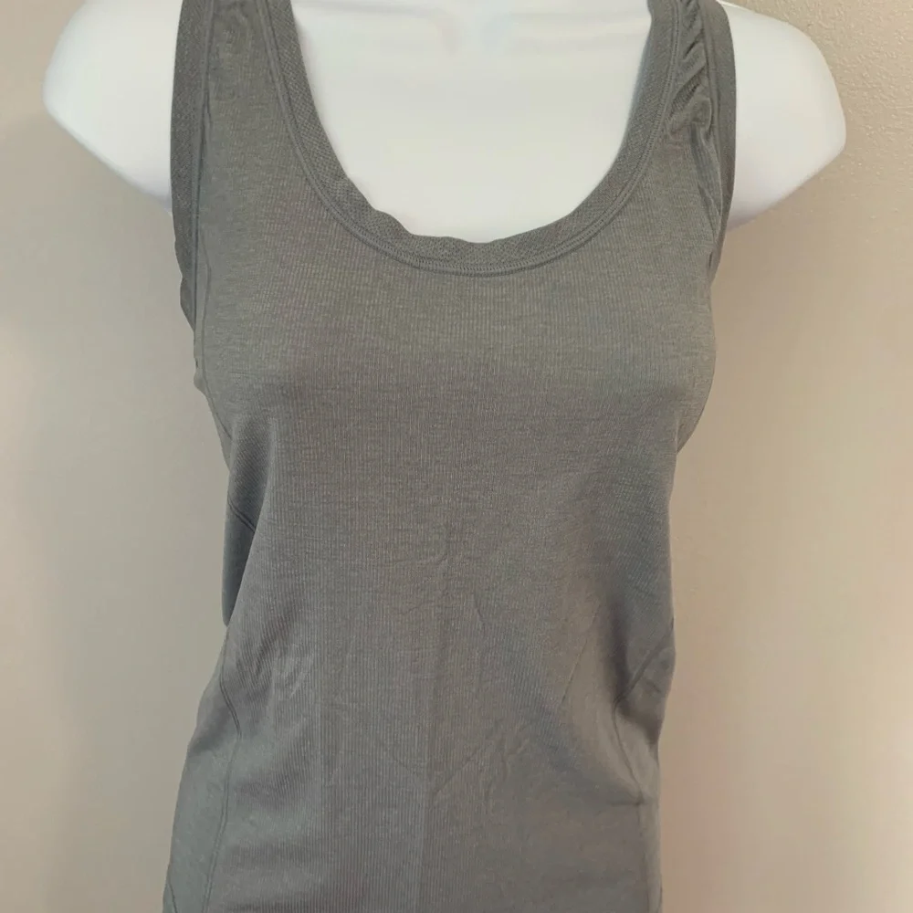 Fabletics Racerback Tank - Picture 14 of 16